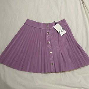 NEW Zara pleated vegan leather skirt